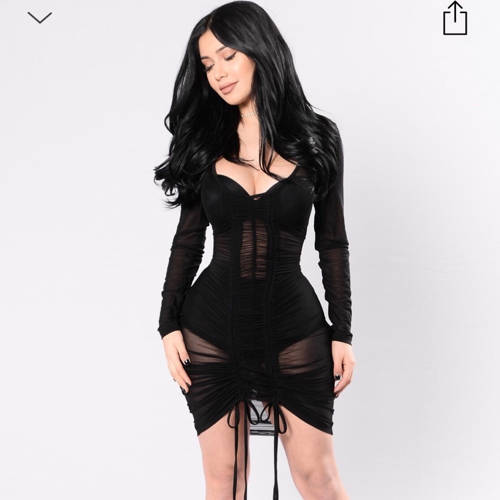 Dress - Picture 4 of 5